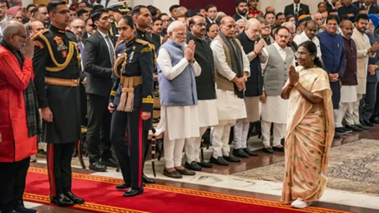 संविधान दिवस पर संसद में विशेष समारोह