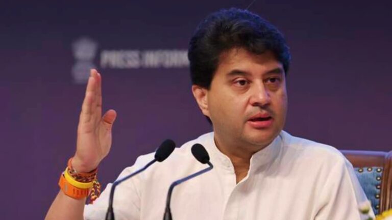 भारत सरकार ने लॉन्च किया ‘डिजिटल क्लाइमेट एटलस’; हर जिले के पर्यावरणीय खतरों की मिलेगी सटीक जानकारी।