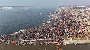 मकर संक्रांति का दूसरा दिन: पुण्यकाल में लाखों श्रद्धालुओं ने लगाई डुबकी