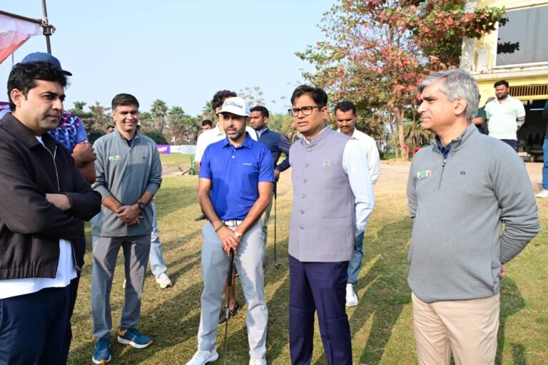 “छत्तीसगढ़ ओपन गोल्फ चैंपियनशिप 2026 में शामिल हुए वित्त मंत्री ओपी चौधरी: स्थानीय प्रतिभाओं को राष्ट्रीय पहचान मिलेगी”