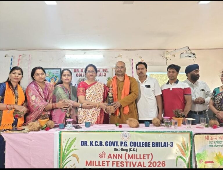 ‘फूड इज डिवाइन’: श्री अन्न के जरिए छात्रों ने दिया बेहतर स्वास्थ्य का संदेश; चरोदा के जनप्रतिनिधियों ने बढ़ाया उत्साह