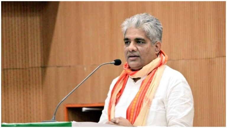 केंद्र सरकार का बड़ा कदम: दिल्ली-NCR में सड़कों को ‘धूल मुक्त’ बनाने के लिए 4 महत्वपूर्ण समझौतों पर हस्ताक्षर