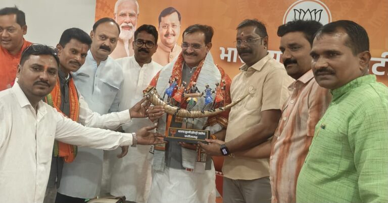 संजू नारायण सिंह ठाकुर के नेतृत्व में श्री विष्णु दत्त शर्मा का भव्य स्वागत